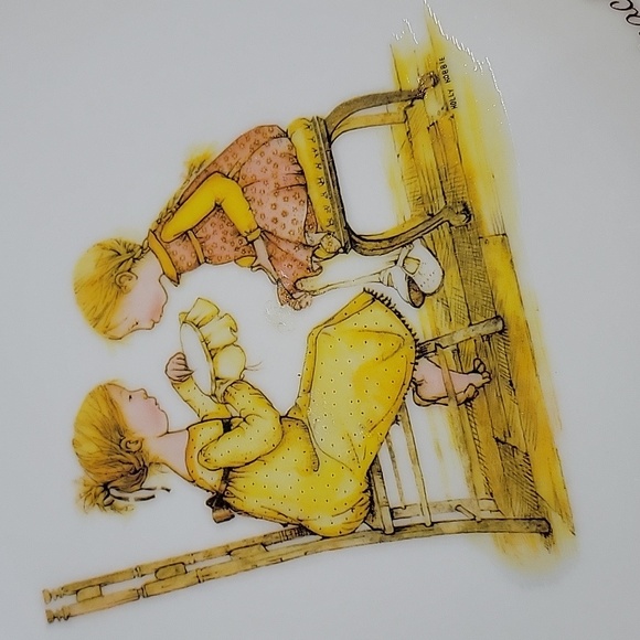 A Good Example is the Best Teacher Holly Hobbie Decorative Porcelain Plate - Picture 2 of 6